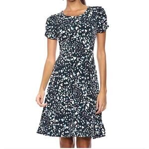 Lark & Ro Fit n Flare Gathered Short Sleeve Dress